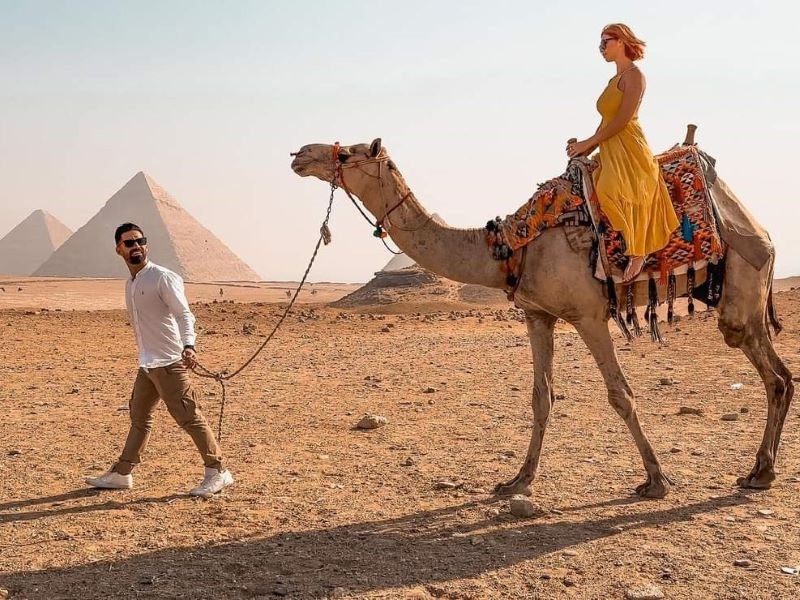 Cairo and pyramids by mini van from Hurghada