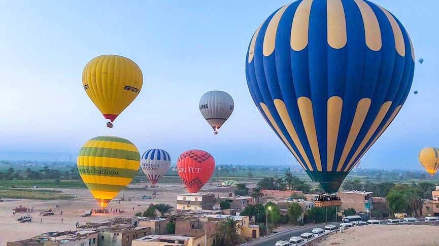 Luxor balloon ride weather conditions